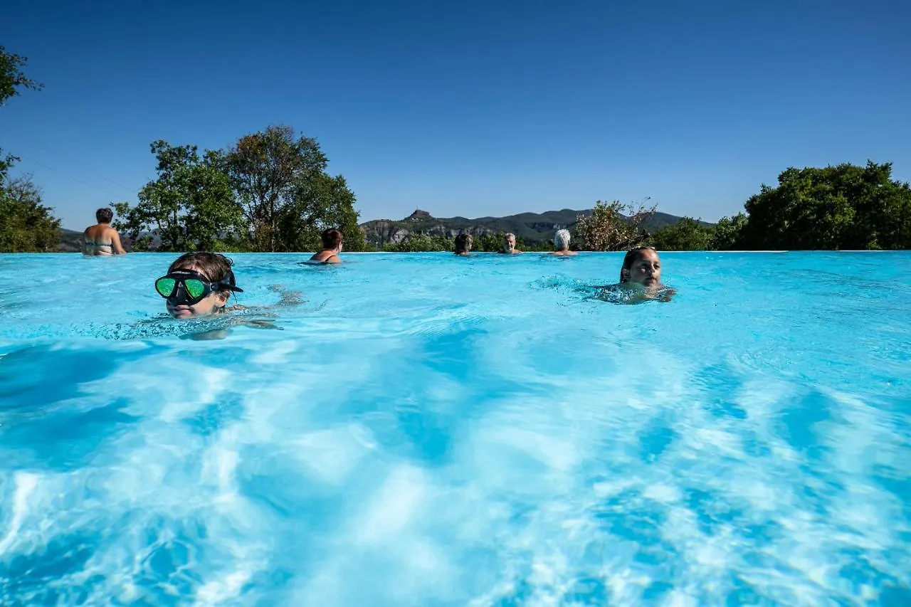 Charmant Camping Familiale 3 Etoiles Vue 360 Plage Piscine A Debordement Empl Xxl Labeaume