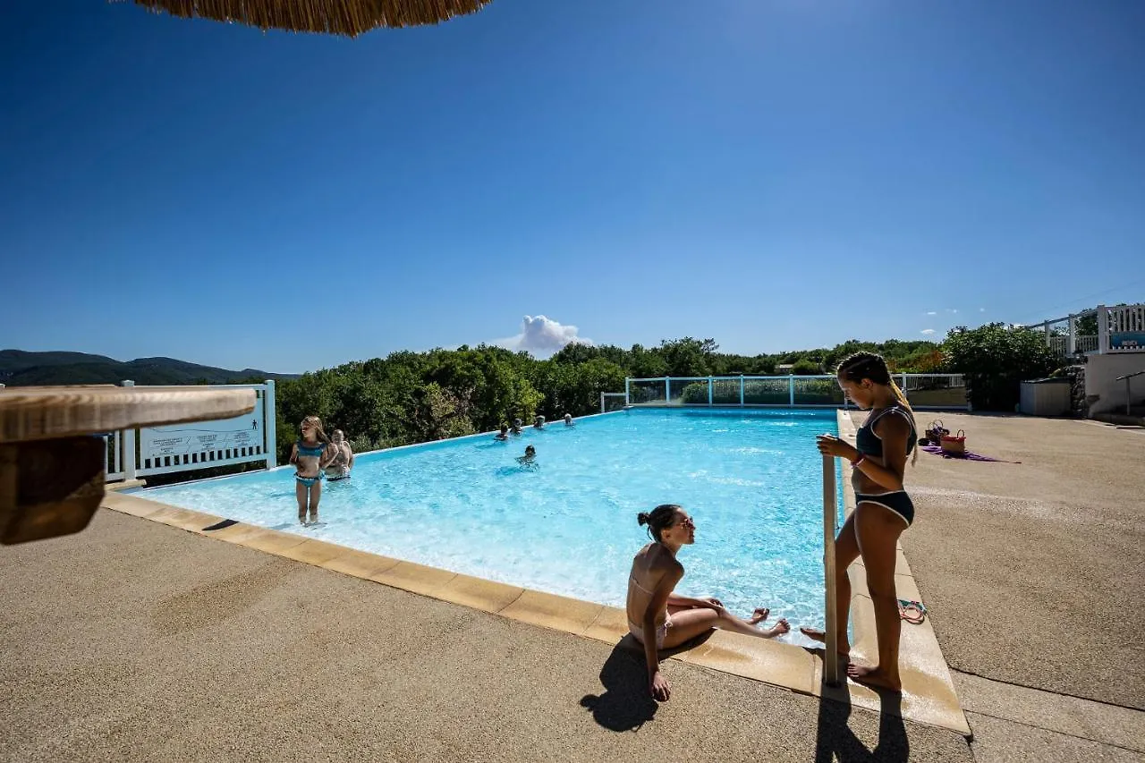 Charmant Camping Familiale 3 Etoiles Vue 360 Plage Piscine A Debordement Empl Xxl Labeaume