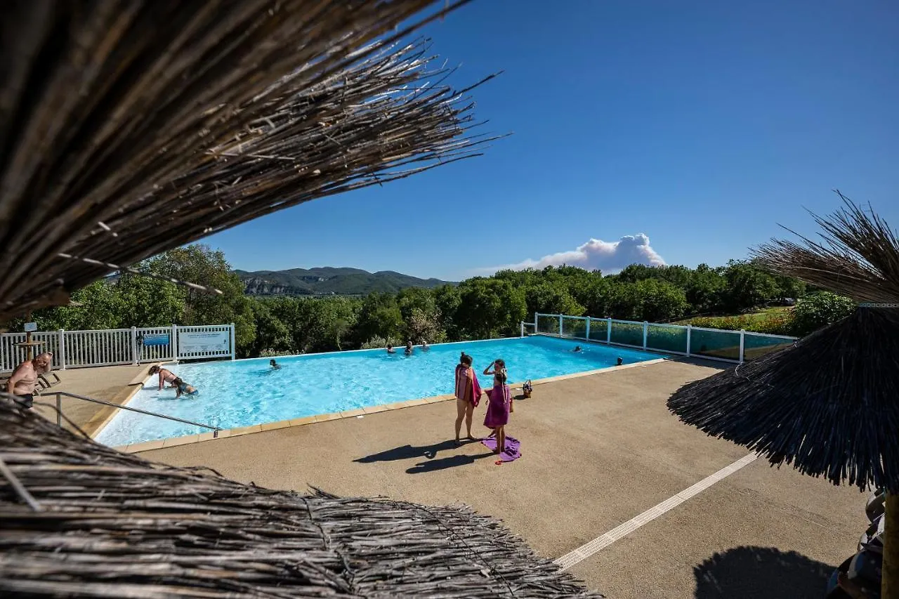 Charmant Camping Familiale 3 Etoiles Vue 360 Plage Piscine A Debordement Empl Xxl Labeaume 0*,  Frankrijk