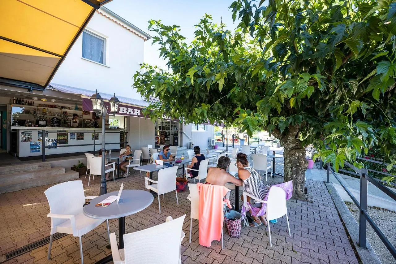 Charmant Camping Familiale 3 Etoiles Vue 360 Plage Piscine A Debordement Empl Xxl Labeaume