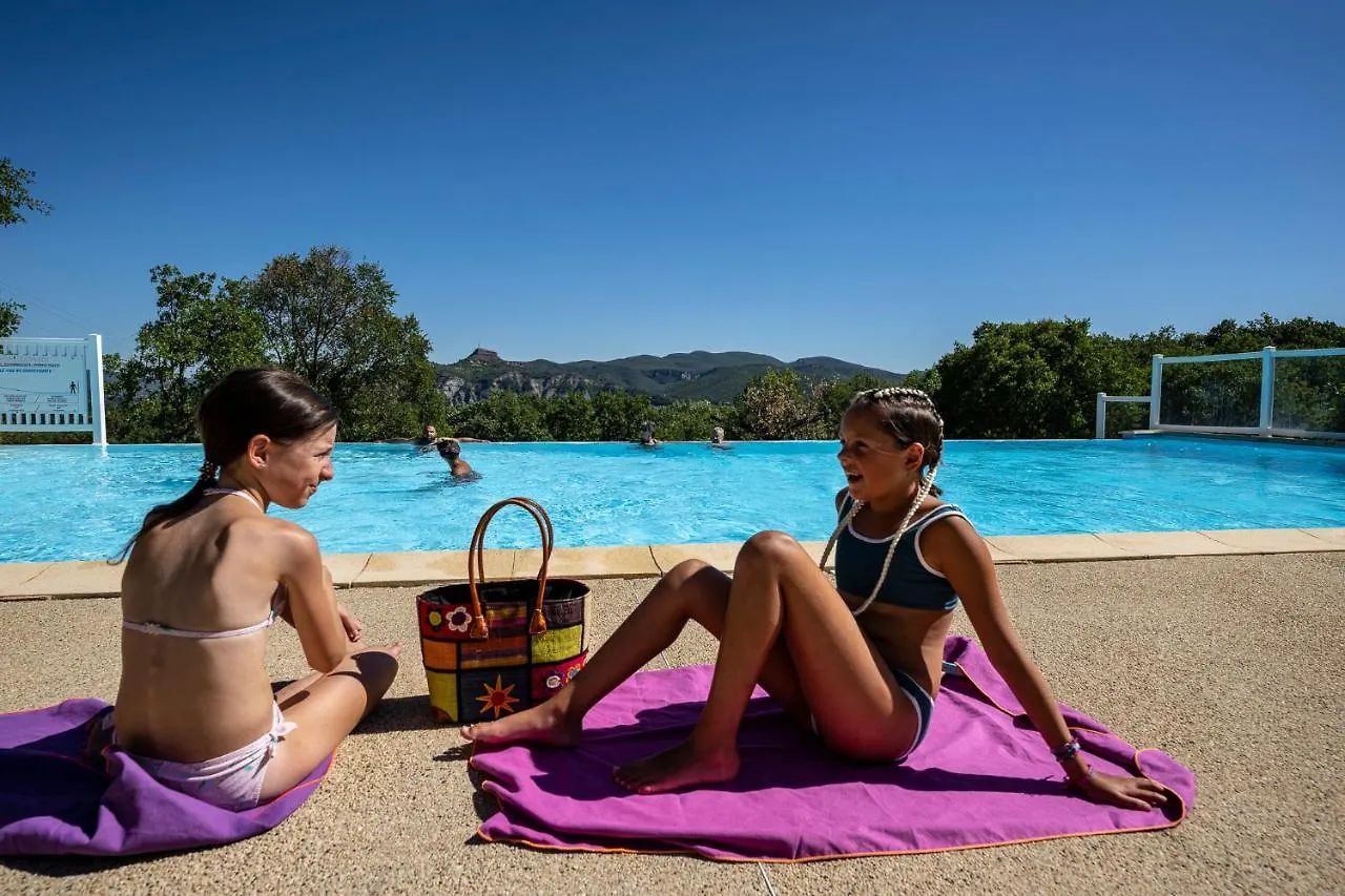 Charmant Camping Familiale 3 Etoiles Vue 360 Plage Piscine A Debordement Empl Xxl Labeaume