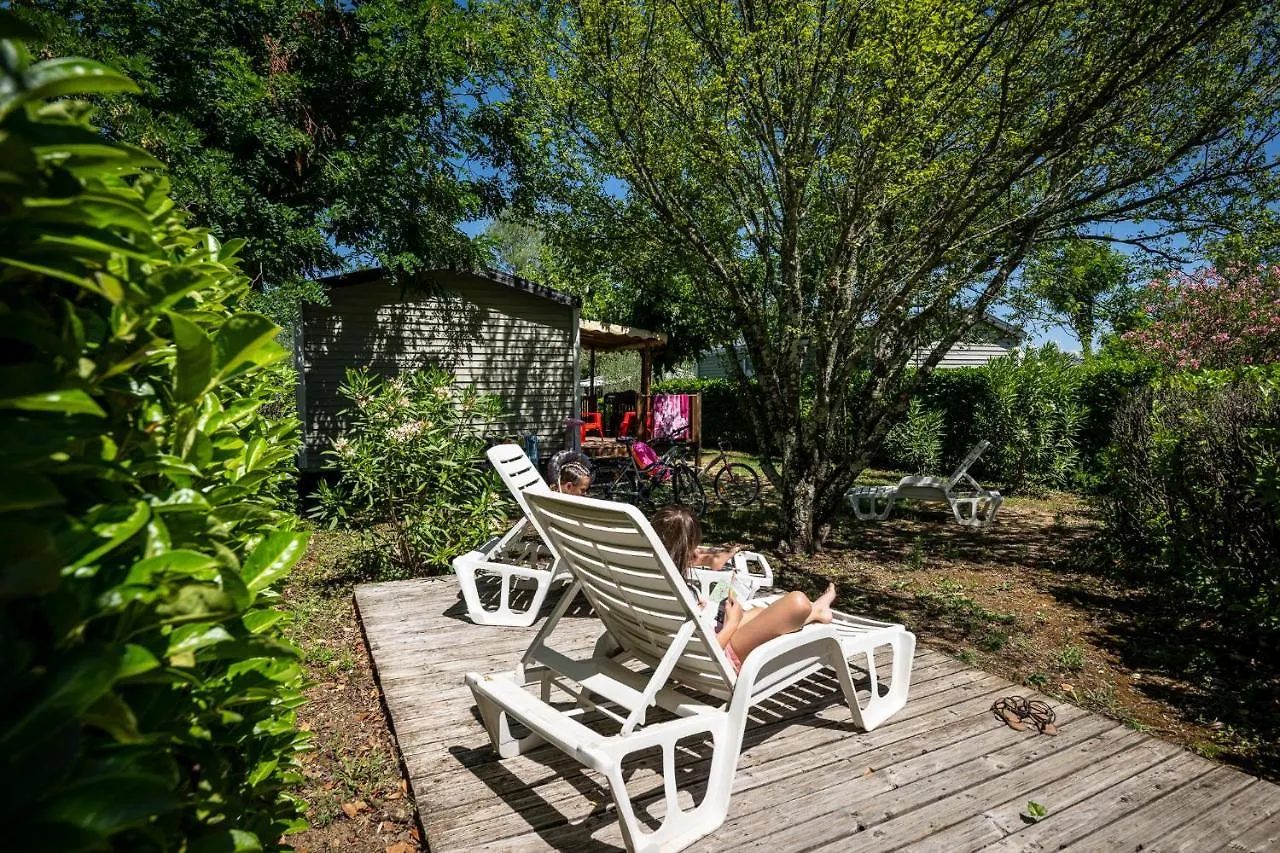 Charmant Camping Familiale 3 Etoiles Vue 360 Plage Piscine A Debordement Empl Xxl 라봄 캠프장