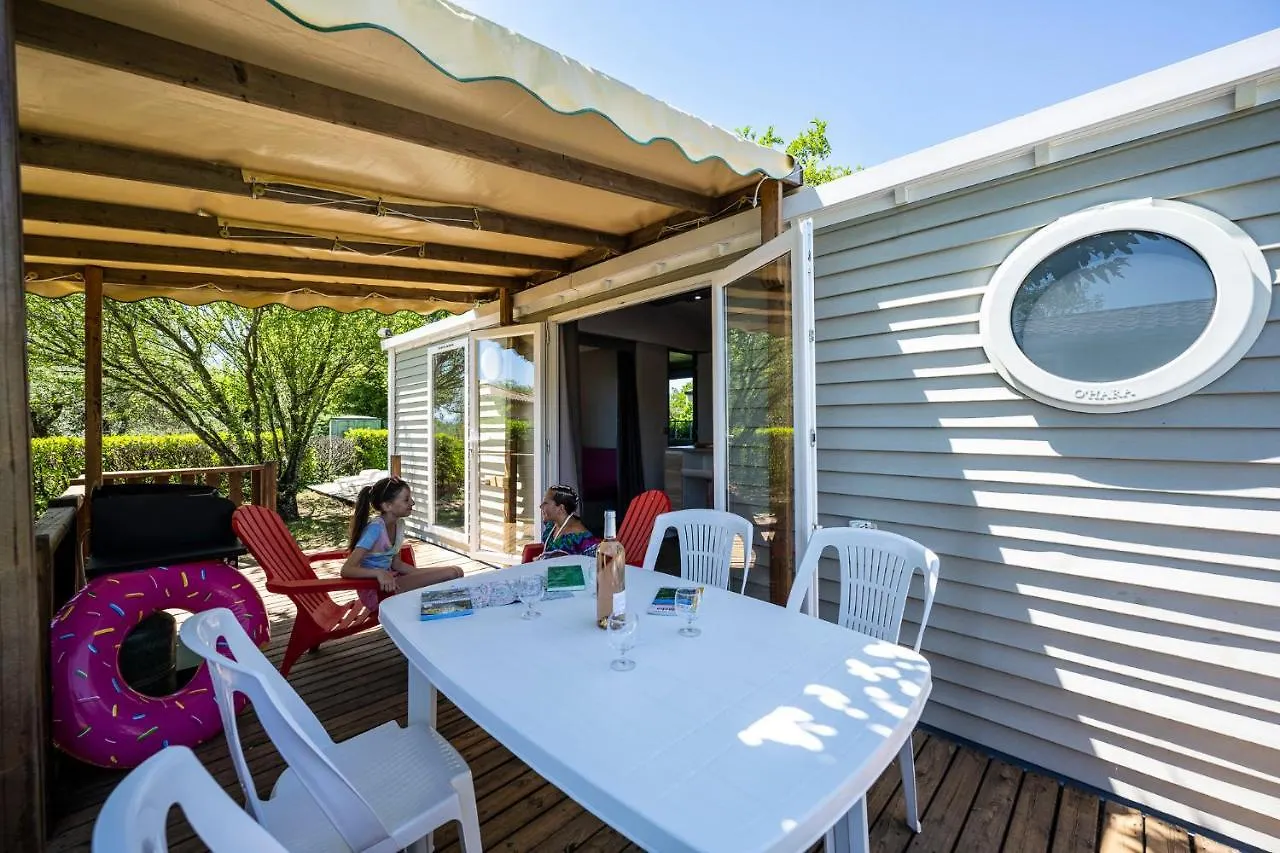 Charmant Camping Familiale 3 Etoiles Vue 360 Plage Piscine A Debordement Empl Xxl 라봄 0*,