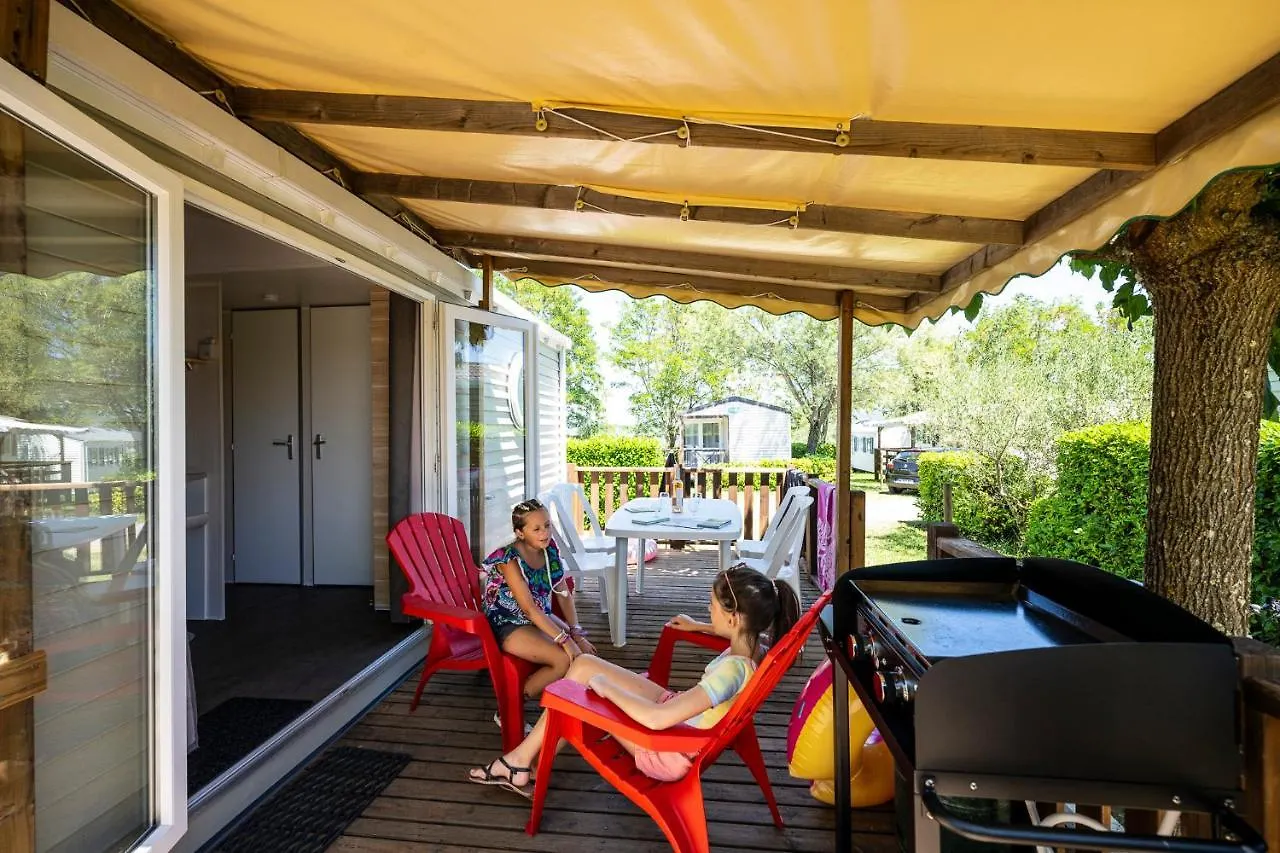 Charmant Camping Familiale 3 Etoiles Vue 360 Plage Piscine A Debordement Empl Xxl 라봄 캠프장
